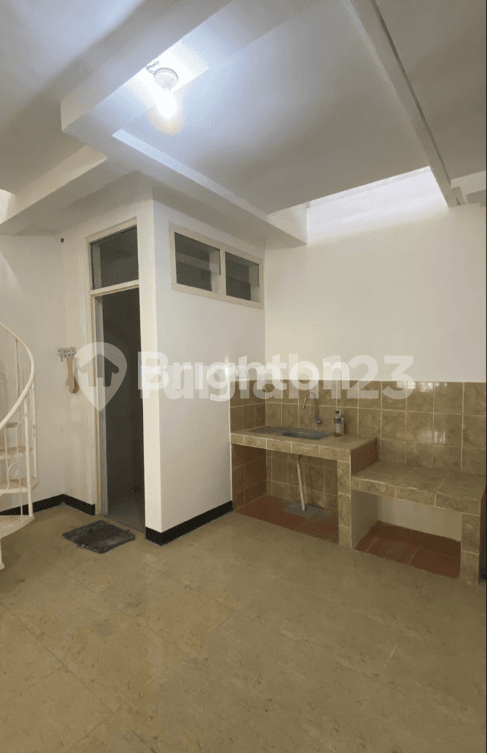 Modern 2-Bedroom House in Citraland Area