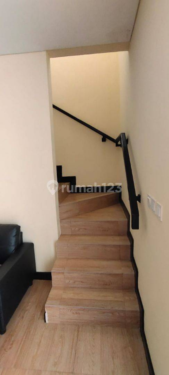 Modern 2 Bedroom House with Designer Interior
