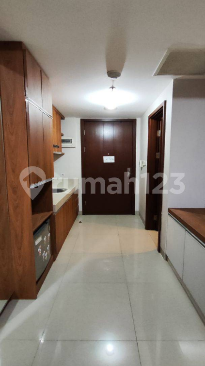Furnished Apartment Near UPH University and Karawaci Mall