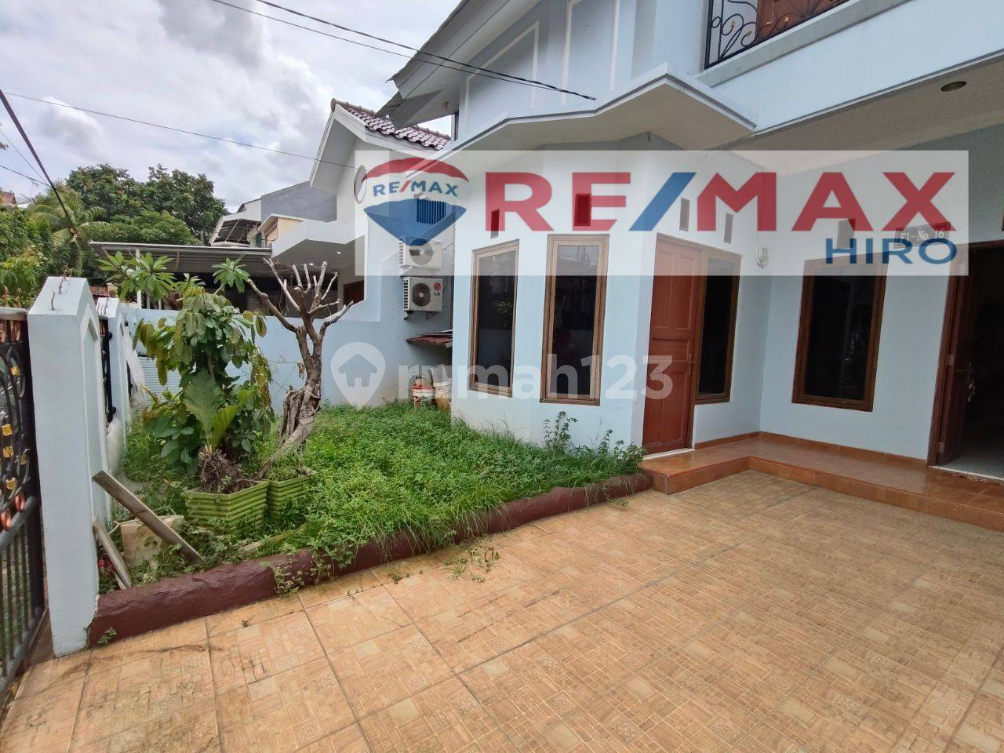 Spacious House Near LRT Station with International School