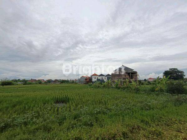 Spacious Two-Story House with Pool in Renon