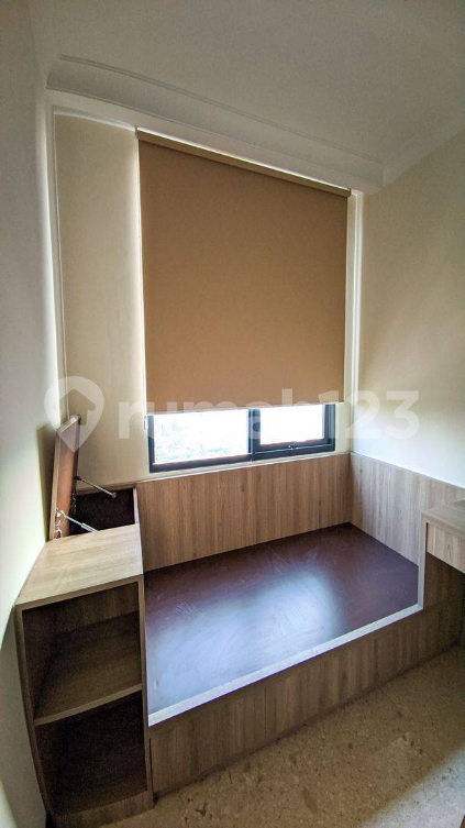Modern 2BR Apartment with City Views