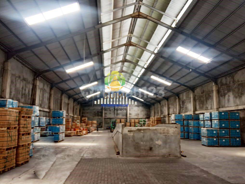 Strategic Warehouse for Rent Near Toll Exit