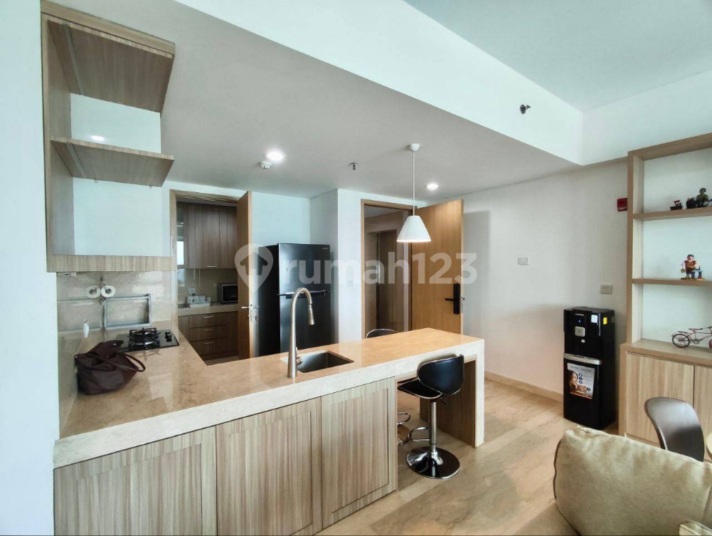 Luxurious 3BR Apartment with Private Lift
