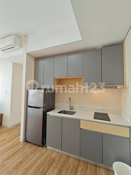 Furnished 3-Bedroom Apartment with City View