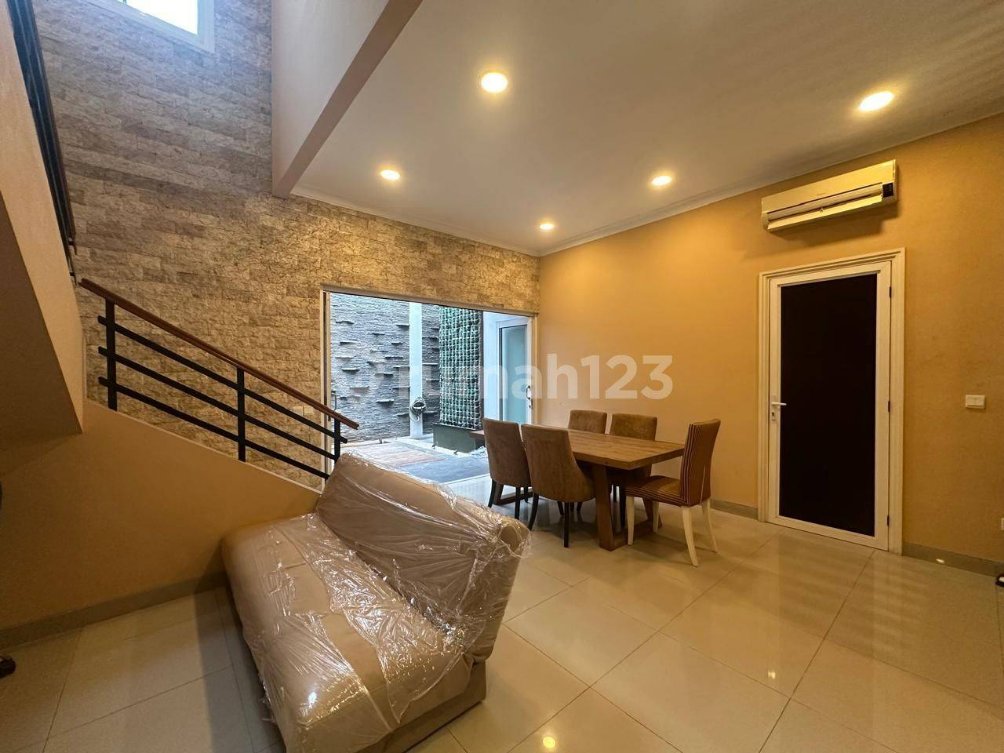 Fully Furnished Two-Story House in Pondok Hijau Golf