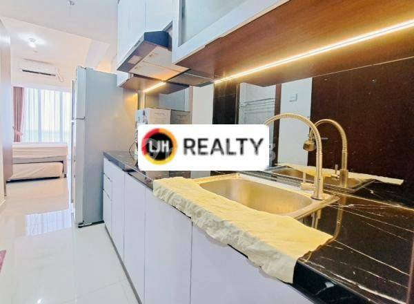 Furnished Studio Apartment with Sea View in Batam
