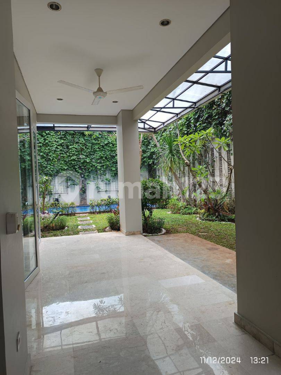 Luxury 2-Story House with Private Pool & Garden