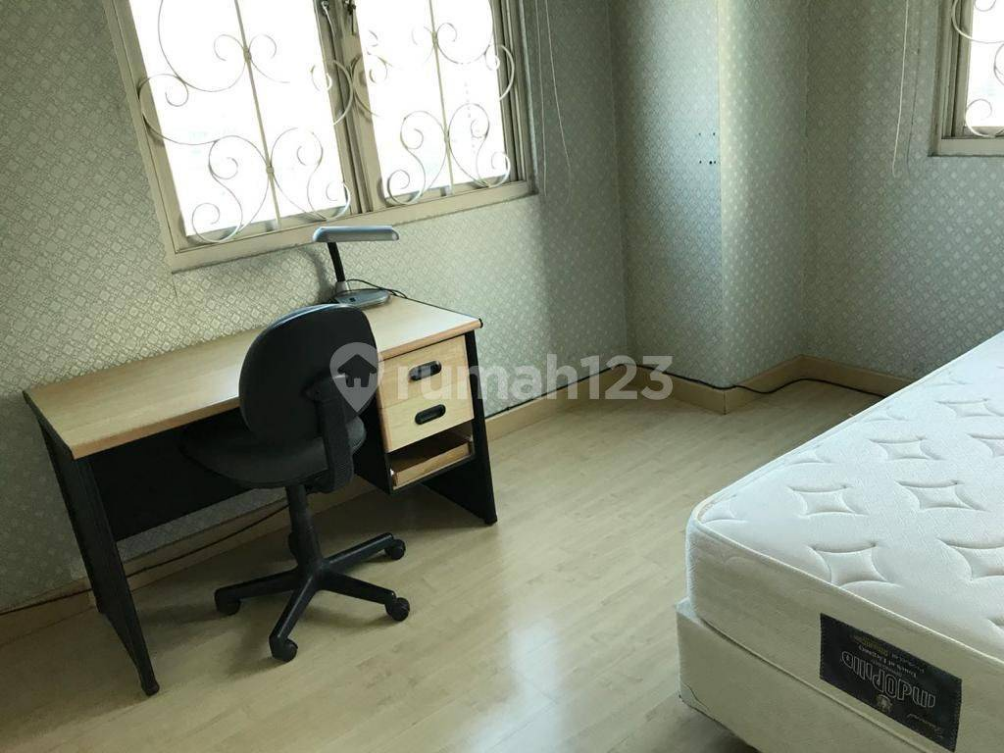 Modern Apartment with Amenities in Jakarta