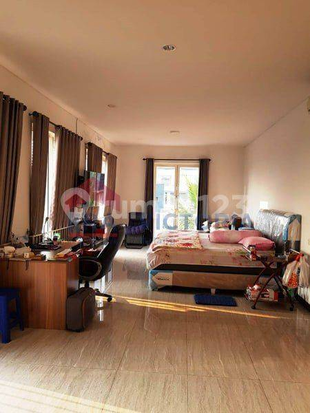 Luxurious Villa with Pool in Ixora Valley