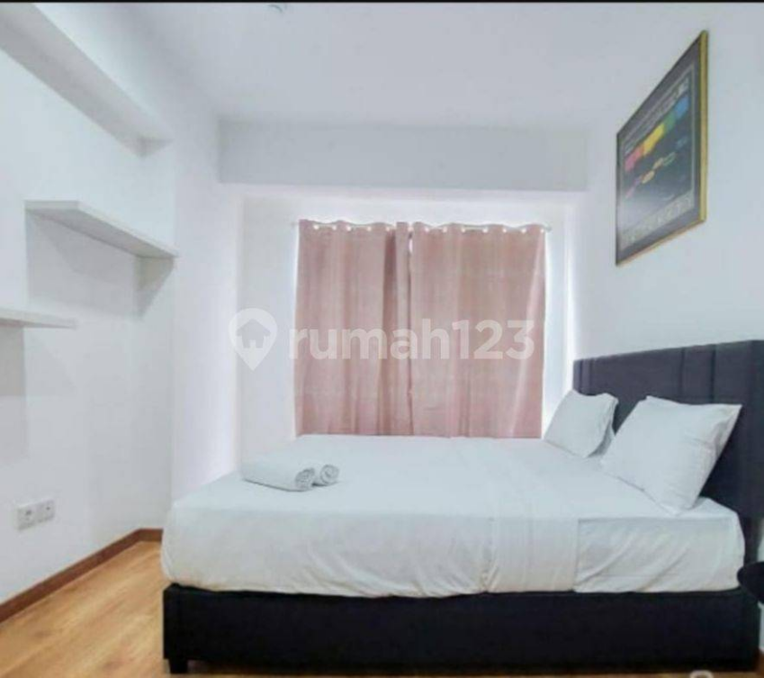 Furnished 1BR Apartment with Golf View