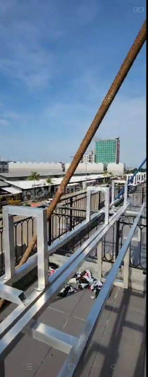 Brand New 4-Floor Commercial Building Near Seafood Area