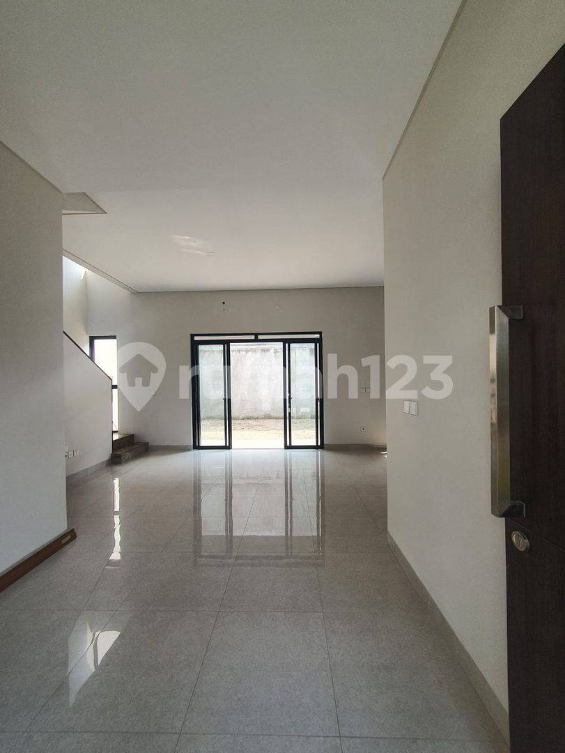 Unfurnished New Rental House in Kota Baru Parahyangan