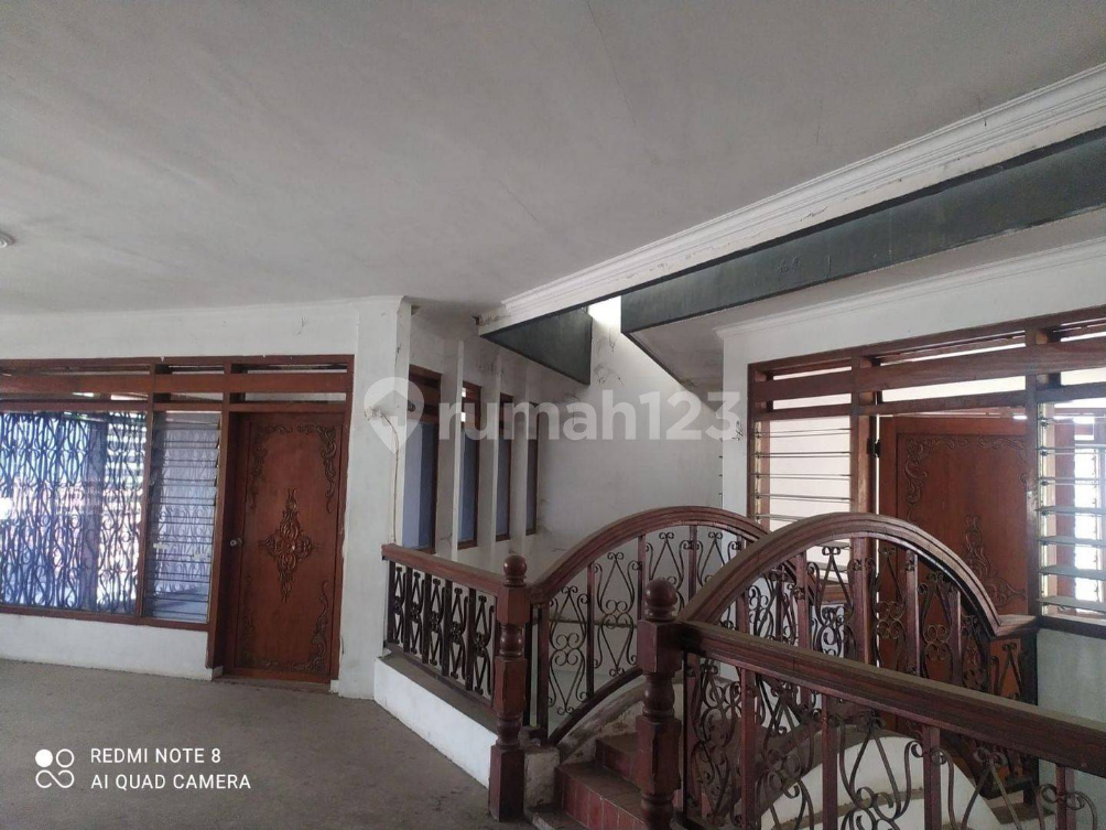 Modern House Near Ciputra Mall