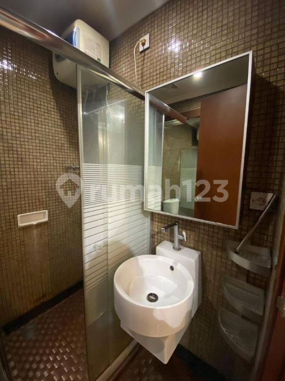 Furnished 1-Bedroom Apartment in Thamrin CBD
