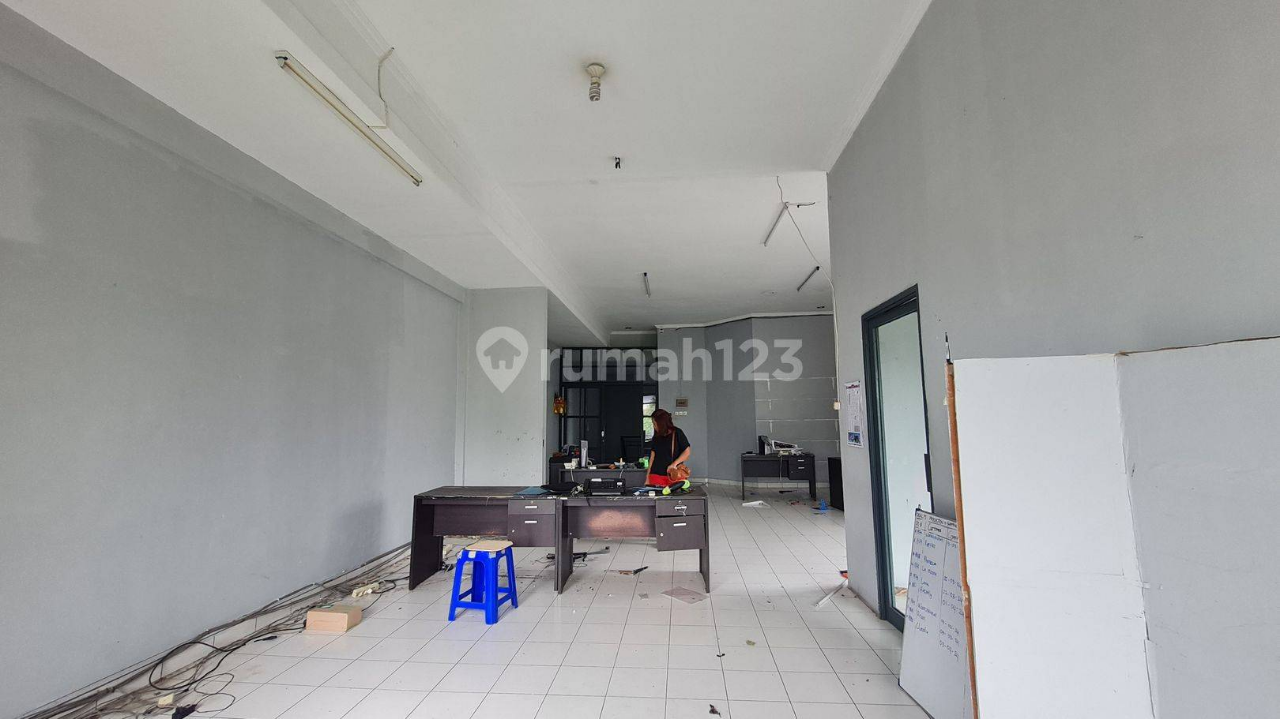 Commercial Building for Business in West Denpasar