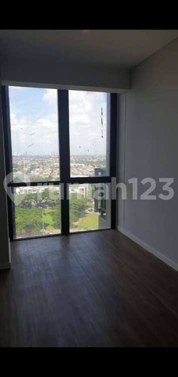 Modern Yukata Suites Apartment Near Binus University