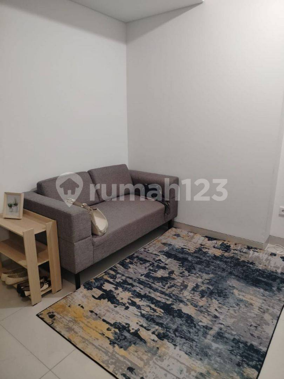 Furnished 1BR Apartment in Klaska Residence