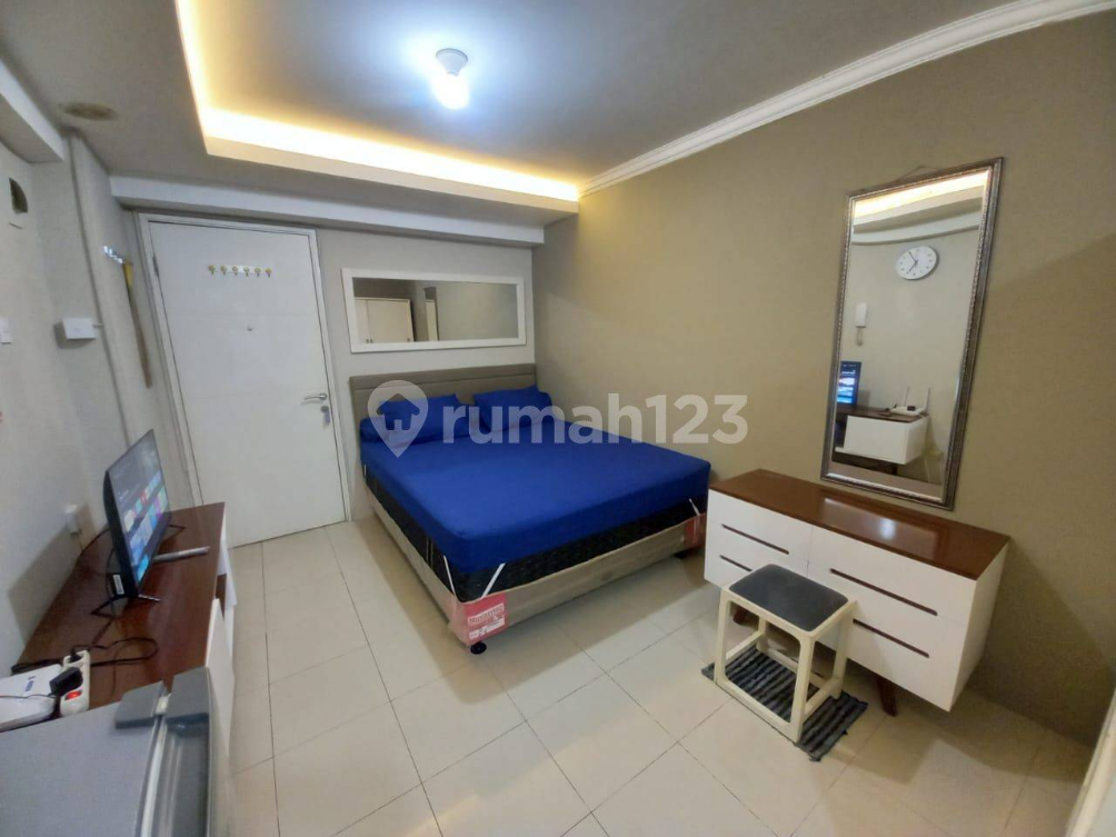 Modern Studio Apartment in Bassura City Complex
