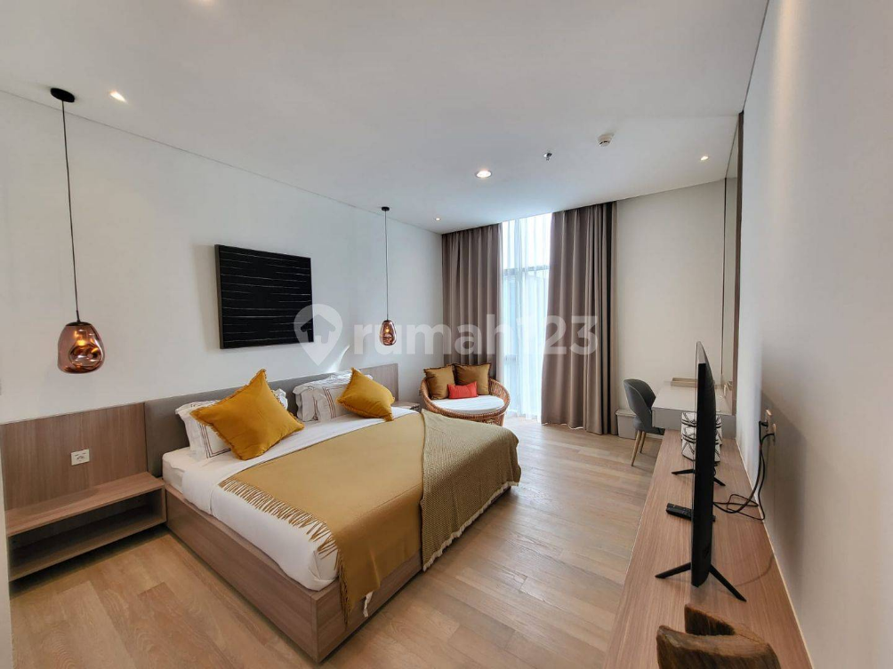 Luxurious 2BR Apartment in Jakarta Business District
