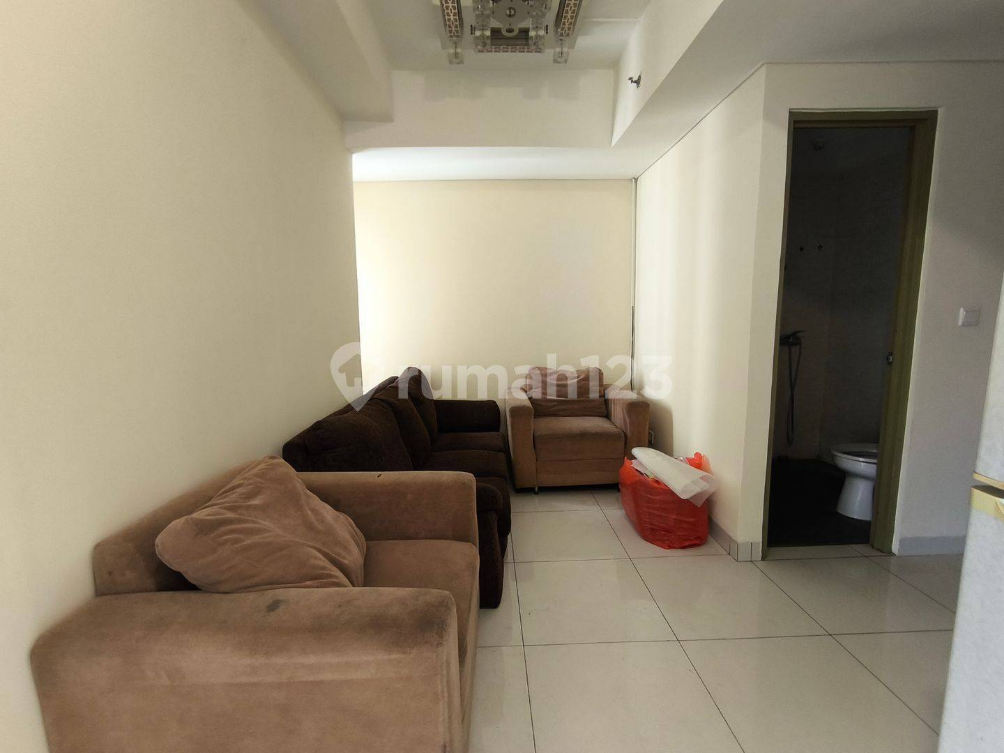 Strategic Kemayoran Apartment with City Views