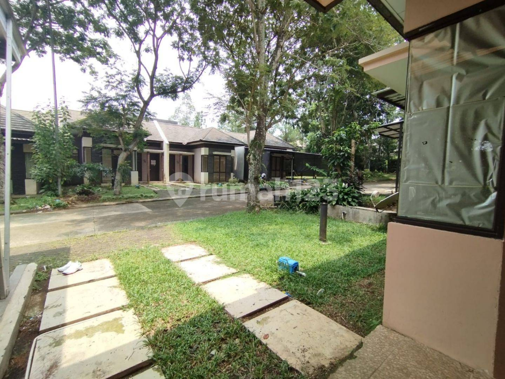 Modern House with Garden in Sentul City Complex