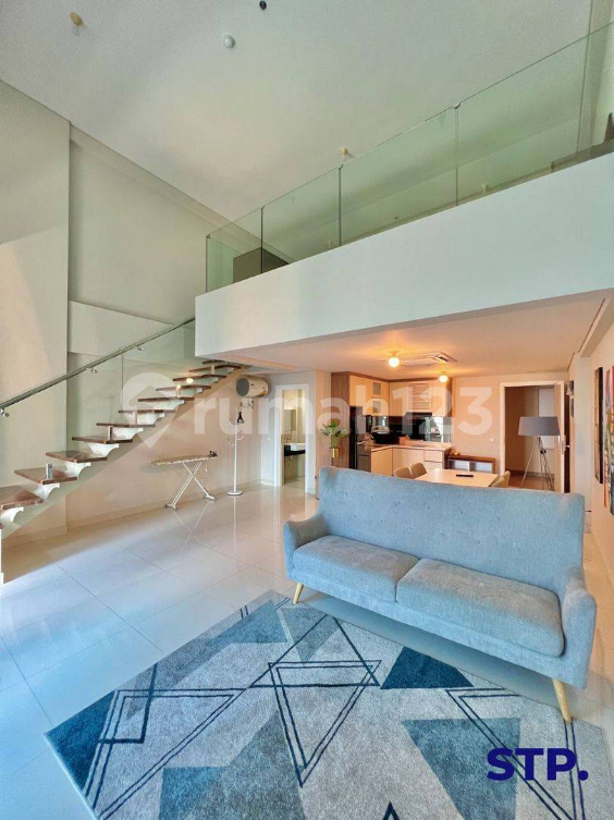 Luxurious Furnished Skyloft SOHO with City Views