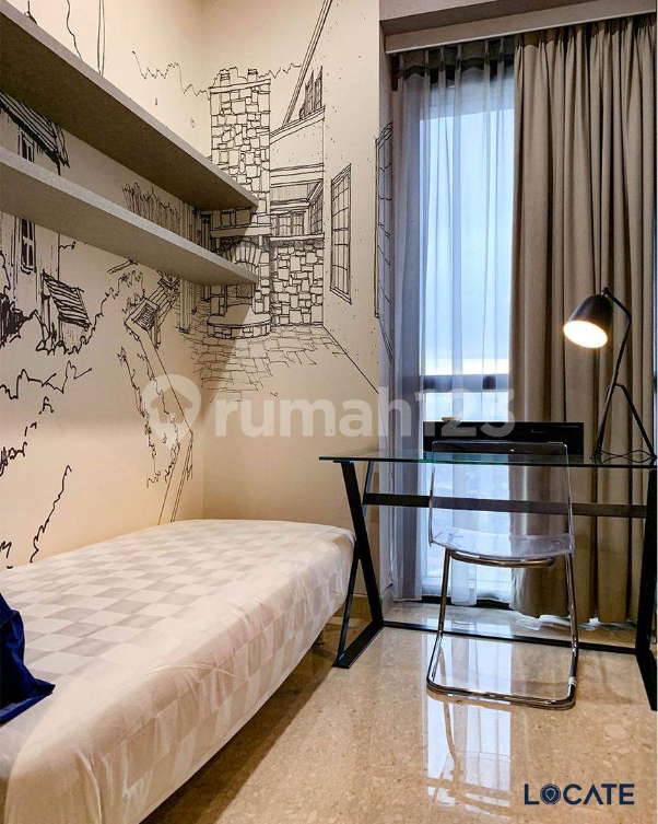 Modern Apartment with Designer Interior