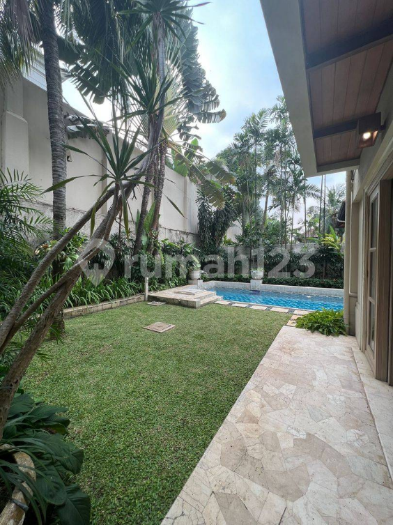 Renovated Kemang House with Pool and Garden