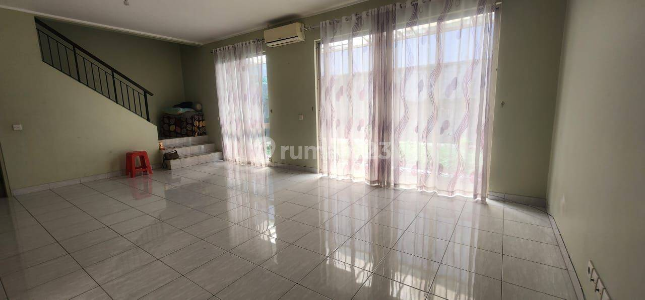 Semi-Furnished House Near BSD Toll Gate