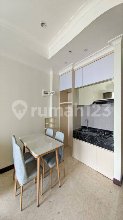 Modern 2BR Furnished Apartment with City Views