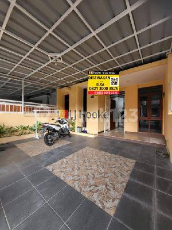 Spacious 1.5-Story House in Strategic Antapani Location