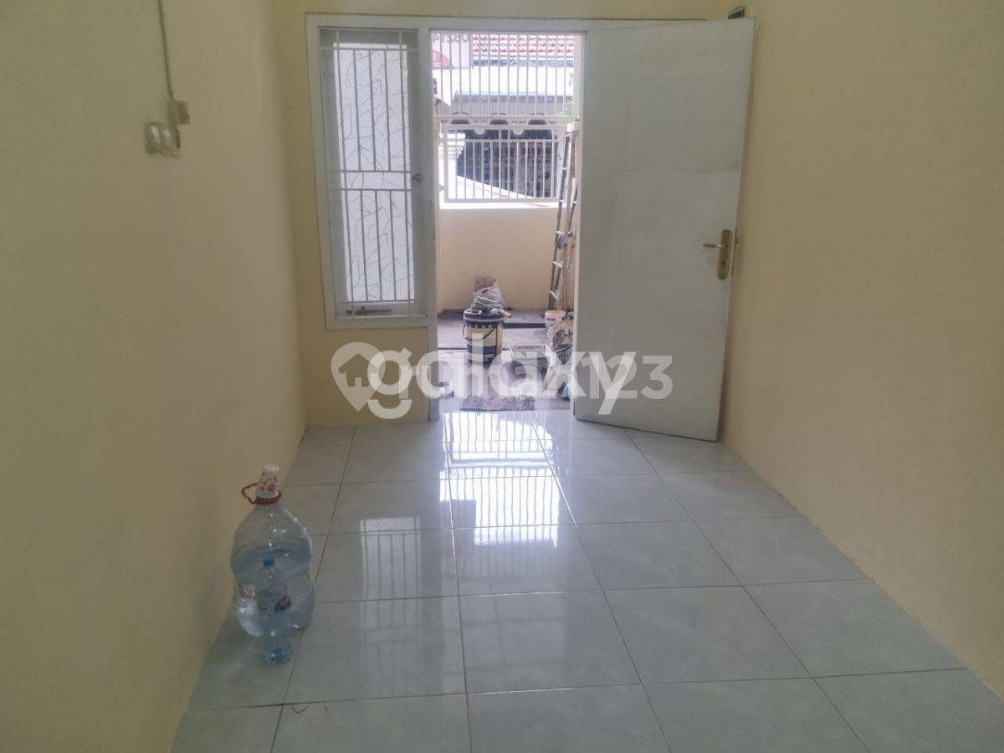 Furnished 2-Bedroom Minimalist House with Carport