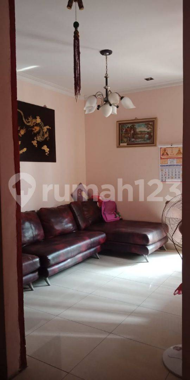 Designer House in Kota Wisata Cibubur
