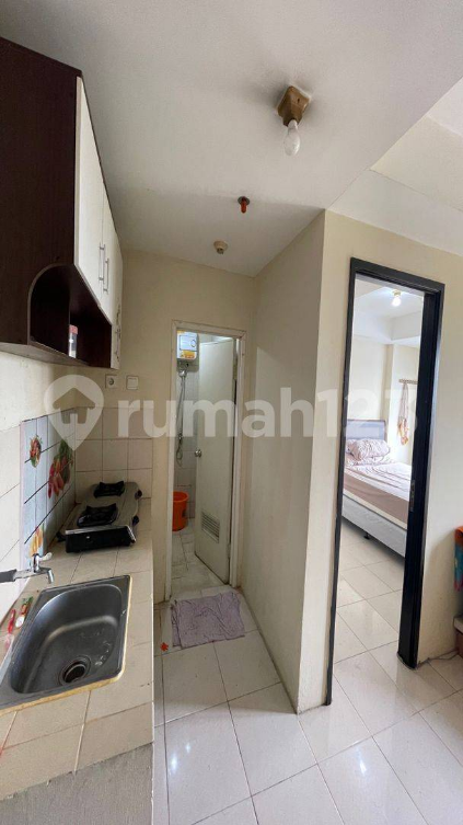 Semi-furnished 1BR Apartment with Pool View