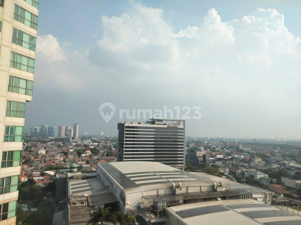 Furnished 2BR Apartment with City Views