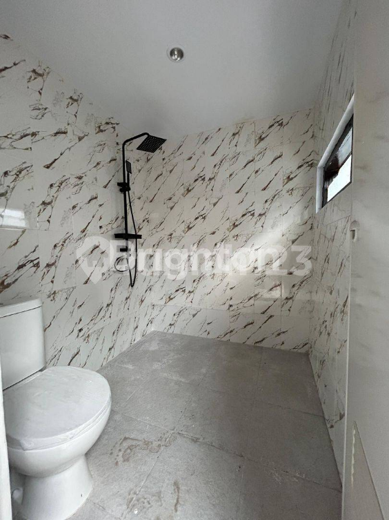 Renovated House Near Hospital with Multiple Bedrooms