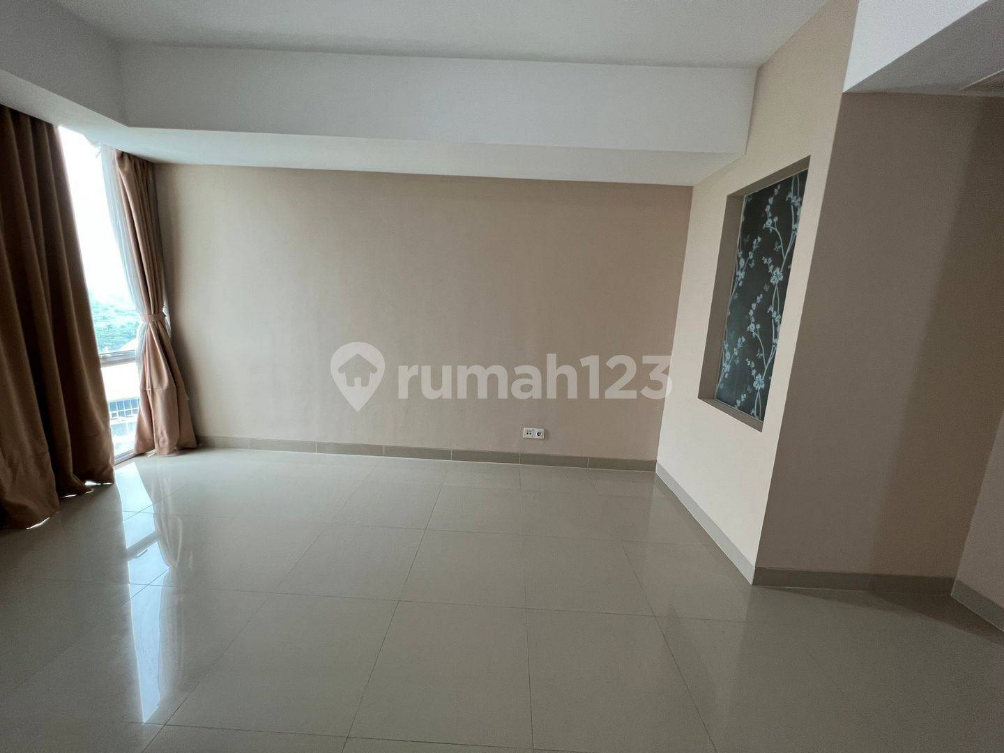 Modern Studio Near UPH with Minimalist Design