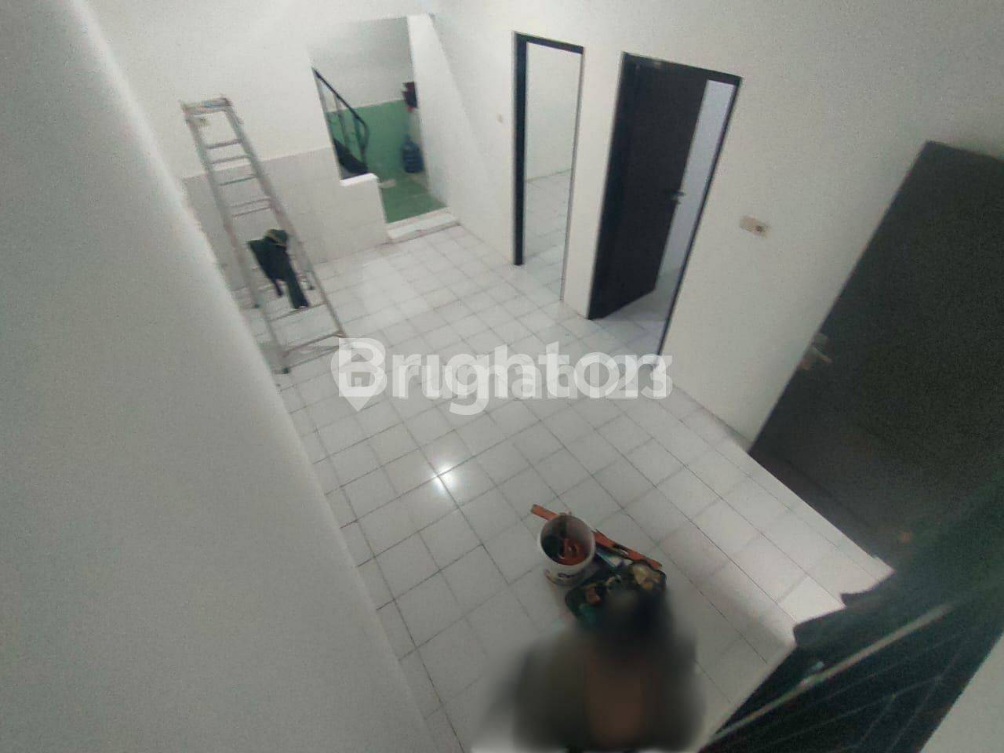 Homey House Near UPN University with 24h Security