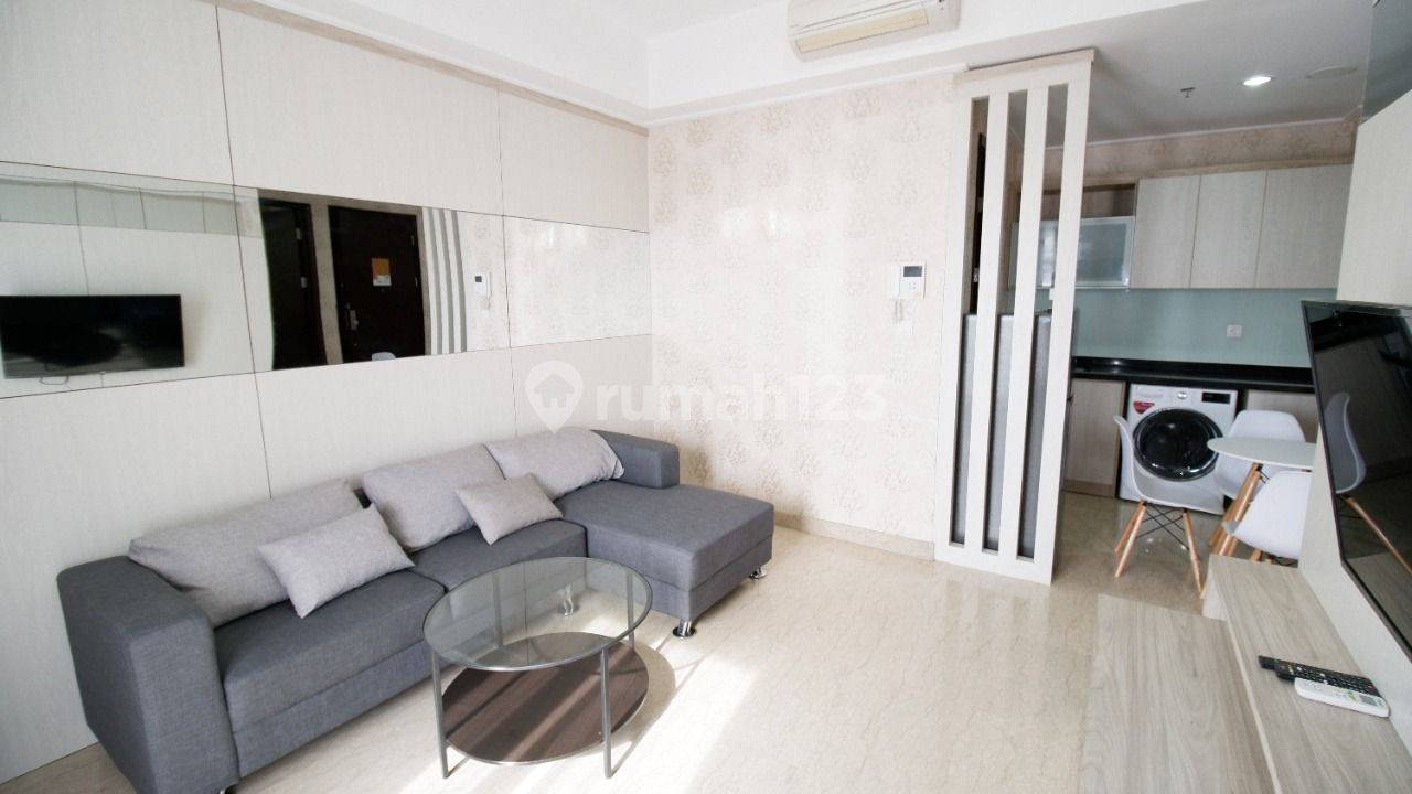 Modern 2BR Furnished Apartment in Menteng Park