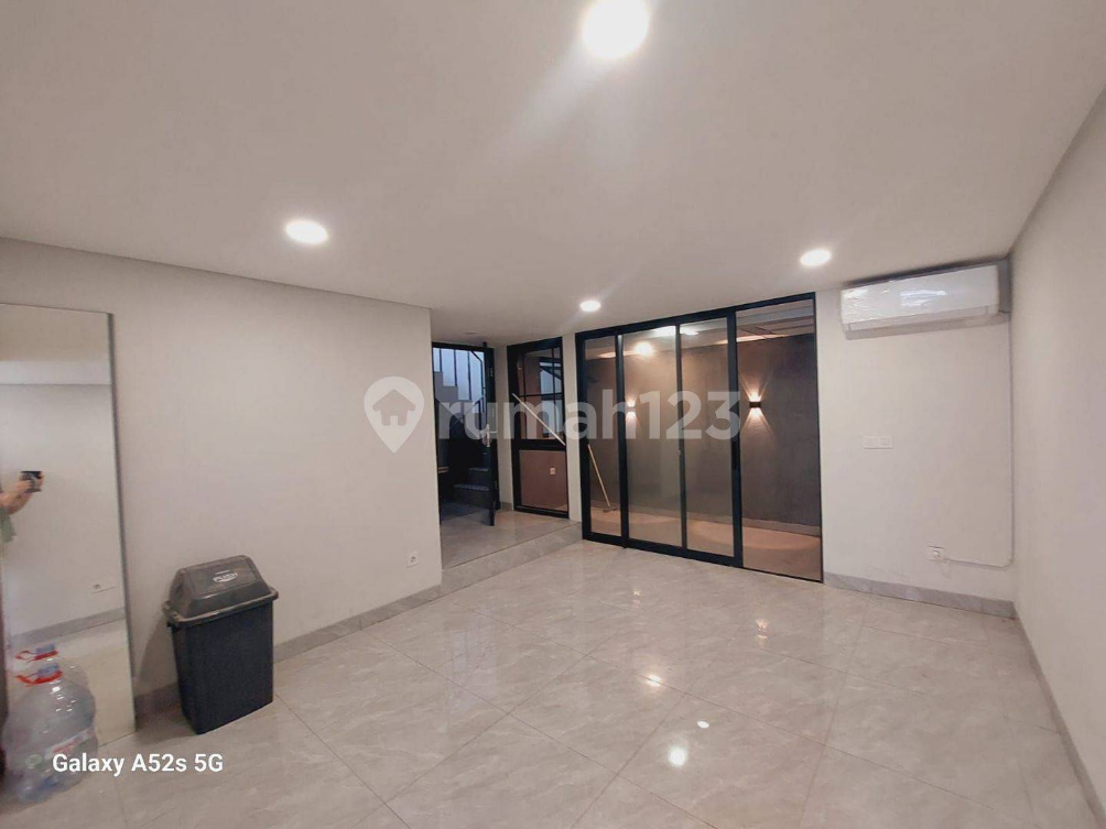 Spacious 3-Story House in BSD City Aether