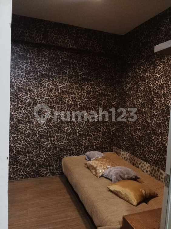 Modern Greenbay Apartment Near Baywalk Mall
