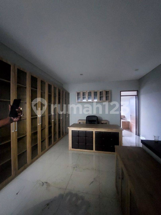 Furnished 3-Story Commercial Building with Private Parking