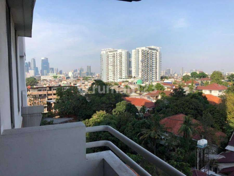 Furnished 1-Bedroom Apartment with City View