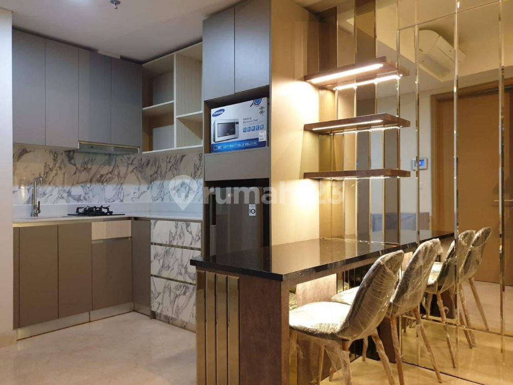 Luxurious 1BR Apartment at Gold Coast - Fully Furnished