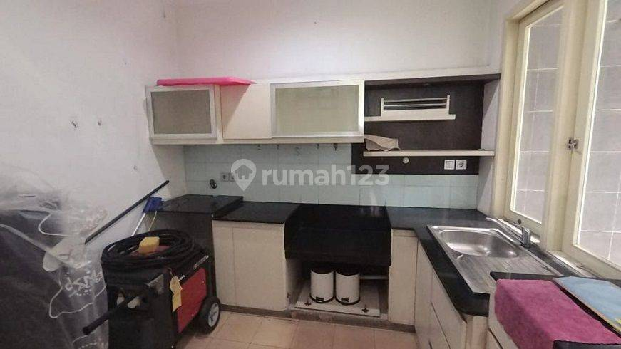 Spacious 3BR Townhouse in Gading Kirana