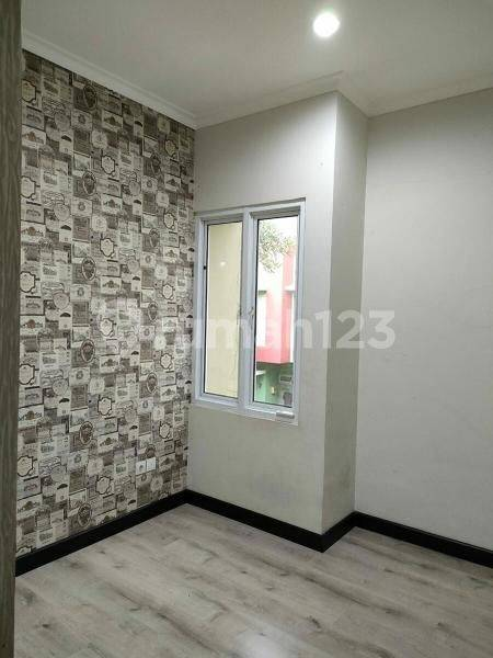 Modern 2-Bedroom Arcadia Village Townhouse