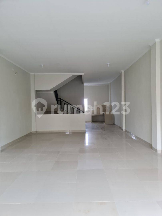 Strategic 3-Floor Commercial Building in Business District
