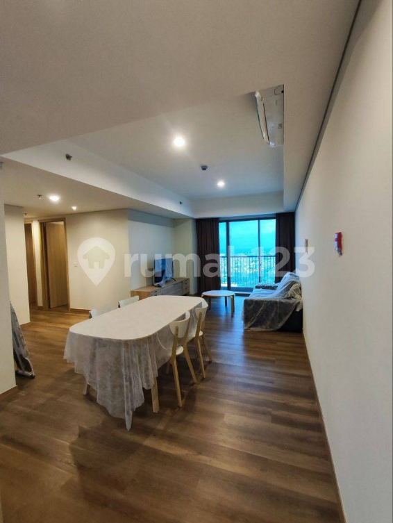 Luxury 3-Bedroom Furnished Apartment with City View
