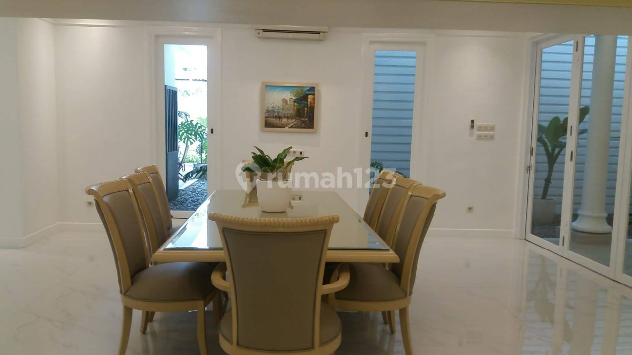 Modern Kemang House with Pool Near International Schools